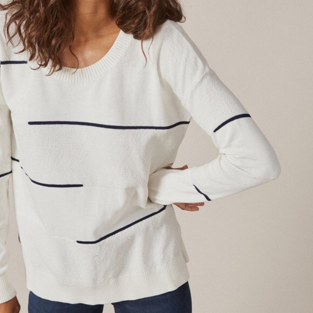 Amour Vert Cassie Sweater